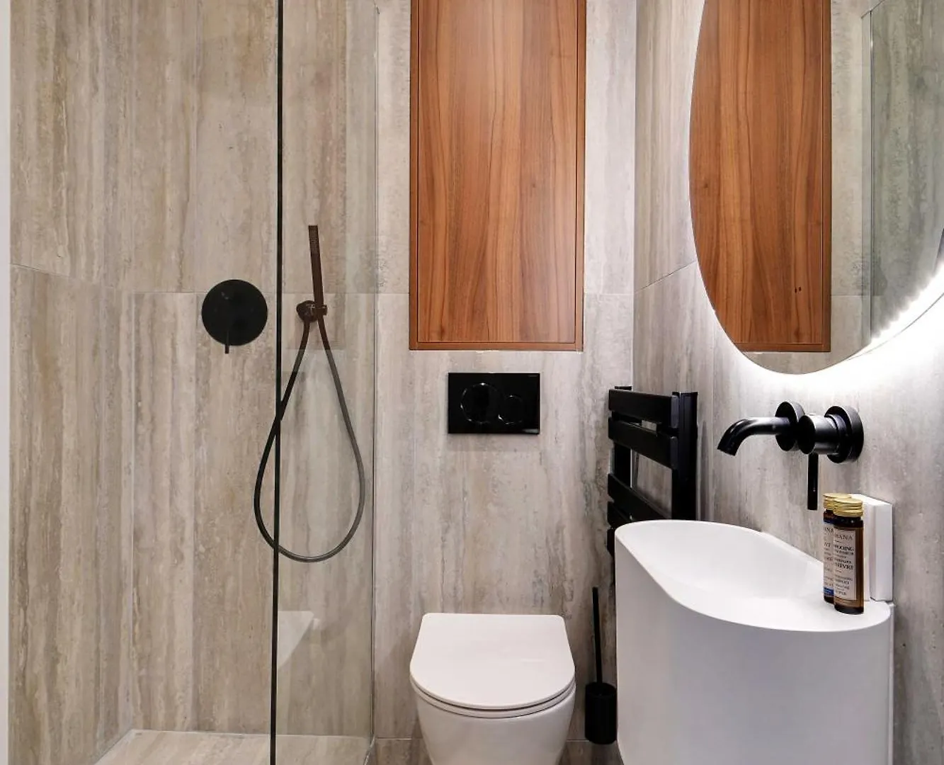 Elegant Comfort In The Heart Of Paris-notre Dame *